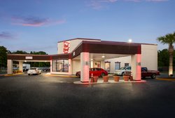  - Red Roof Inn Dillon - I-95, Exit 193