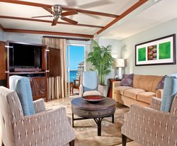  - Club Wyndham at Waikiki Beach Walk Resort Honolulu