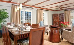  - Club Wyndham at Waikiki Beach Walk Resort Honolulu