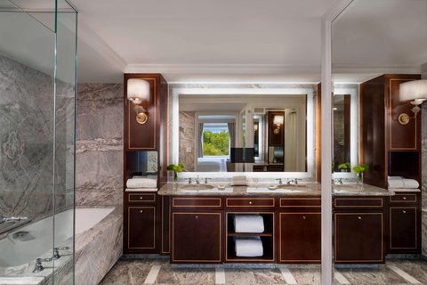 THE RITZ-CARLTON CENTRAL PARK - Photo 56