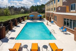  - Holiday Inn Express & Suites Talladega