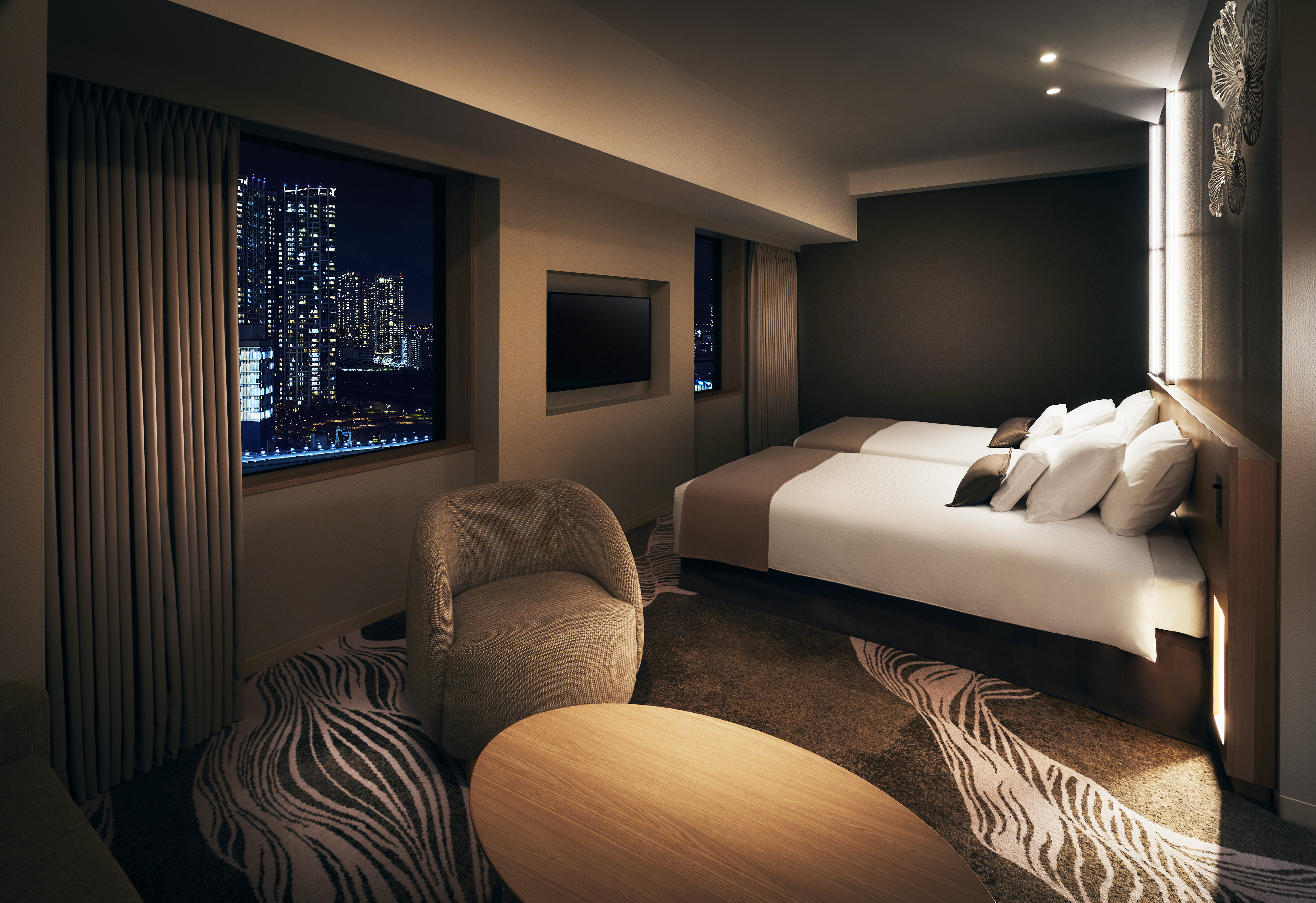 Hotel JAL City Tokyo Toyosu-guestroom-Delux Twin Plus.jpg