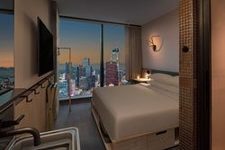  - Moxy Hotel by Marriott Downtown Los Angeles