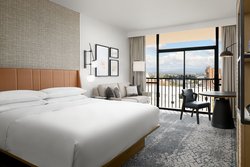  - Sheraton Park Hotel at Anaheim - I-5, Exit 109