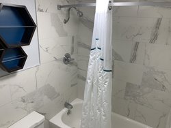  - HomeTowne Studios Battle Creek - I-94, Exit 97