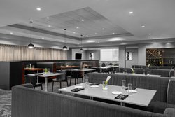  - Renaissance Hotel by Marriott Indianapolis North Carmel