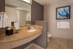  - Courtyard by Marriott Hotel Gaithersburg