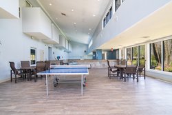  - Holiday Inn Express & Suites Bedford