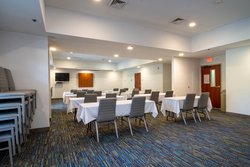  - Holiday Inn Express & Suites Bedford