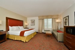 - Holiday Inn Express Milford - I-495, Exit 50