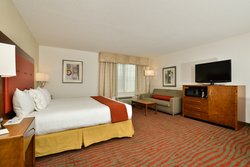  - Holiday Inn Express Milford - I-495, Exit 50