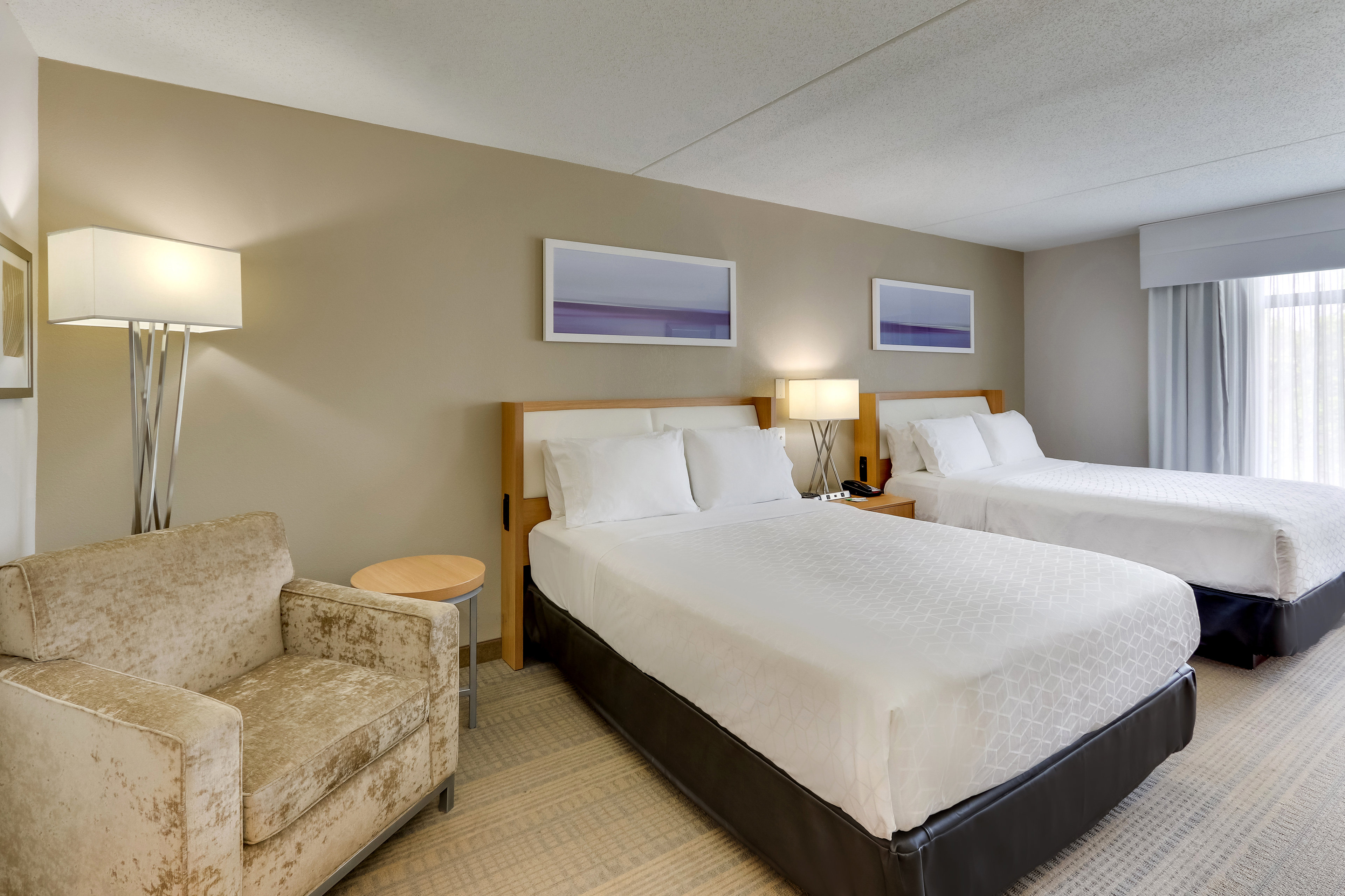 HOLIDAY INN FRANKLIN COOL SPRINGS B-guestroom-Double Queen Room .jpg