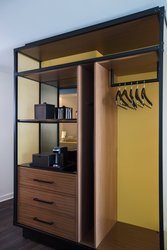  - Renaissance Hotel Airport Gateway Atlanta - I-85, Exit 72