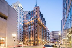  - Courtyard by Marriott Hotel Copley Square Boston