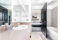  - CozySuites Central West End St Louis