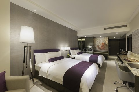 Continental Deluxe Room Twin