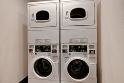  - Holiday Inn Express & Suites 90th Street West Omaha