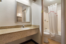  - Red Roof Inn Triangle Park Durham - I-40, Exit 278