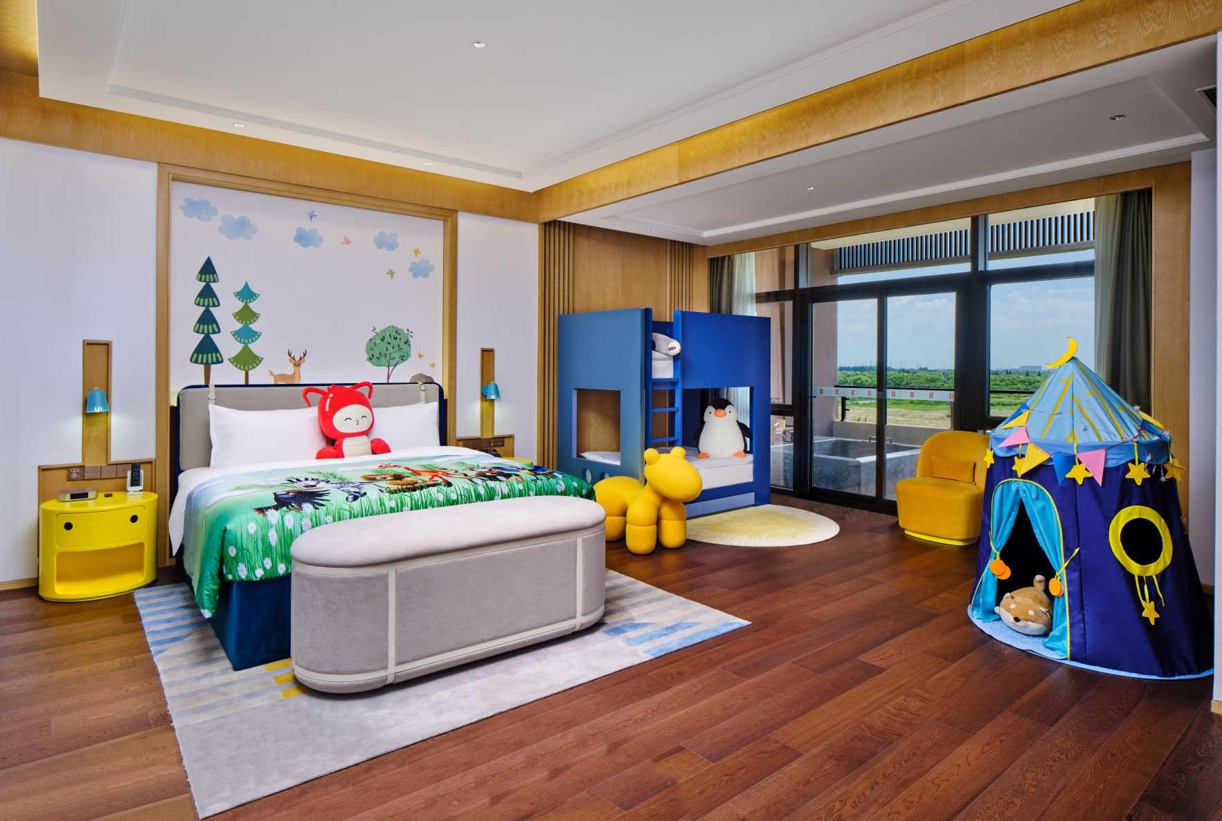 HUALUXE BAY HOT SPRING RESORT-guestroom-Kids Suite .jpg