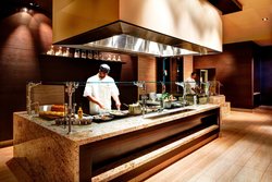  - Marriott Marquis & Marina Hotel San Diego