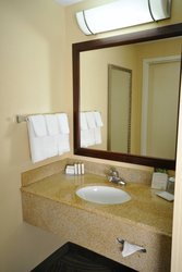  - SpringHill Suites by Marriott Galveston - I-45, Exit 1