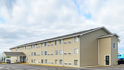  - Oak Grove Inn - I-70, Exit 28