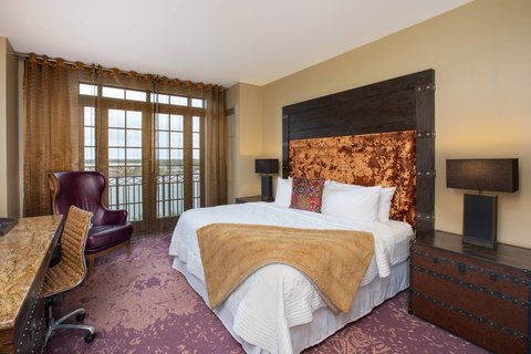 THE BOHEMIAN HOTEL SAVANNAH - Photo 11