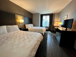  - Holiday Inn Carlsbad