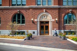  - Marriott Marquis Hotel McCormick Place Chicago - I-55, Exits 293C & 293D