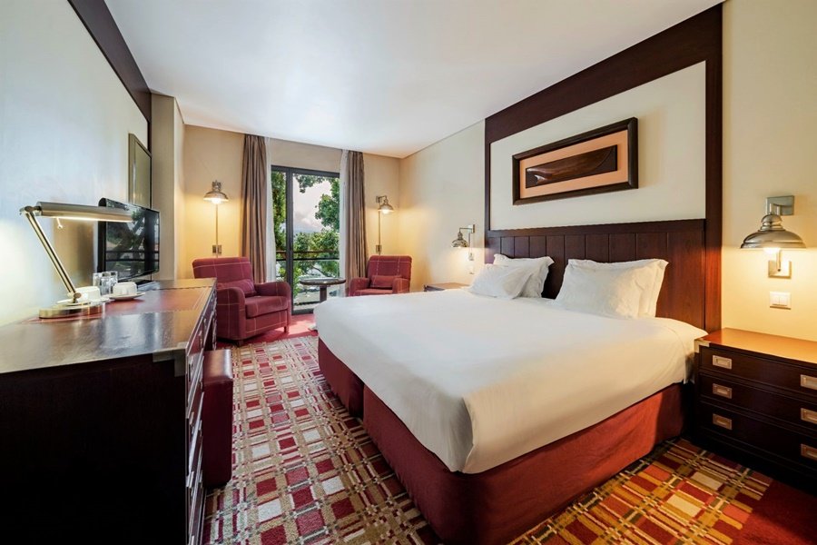 DO CANAL HOTEL-guestroom-B2F010 Guest Room.jpg