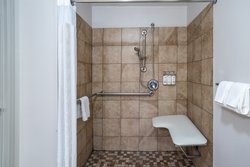  - Holiday Inn Express Hinesville