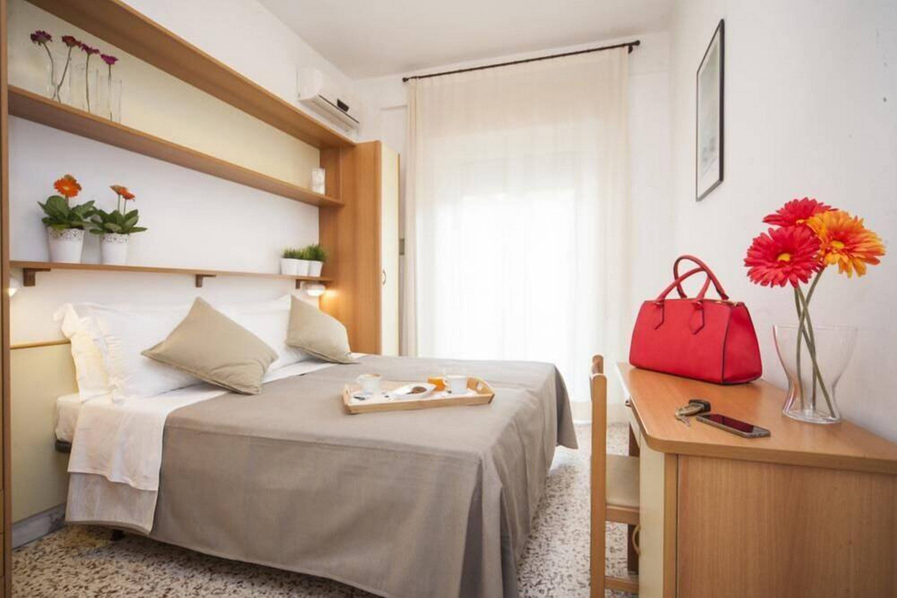 HOTEL MAMY-guestroom-ROOM.jpg