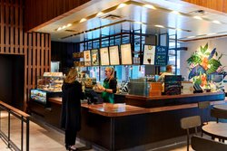  - Renaissance Phoenix Downtown Hotel - I-10, Exit 144