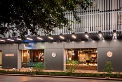  - Renaissance Phoenix Downtown Hotel - I-10, Exit 144