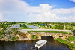  - Ritz-Carlton Grand Cayman Resort