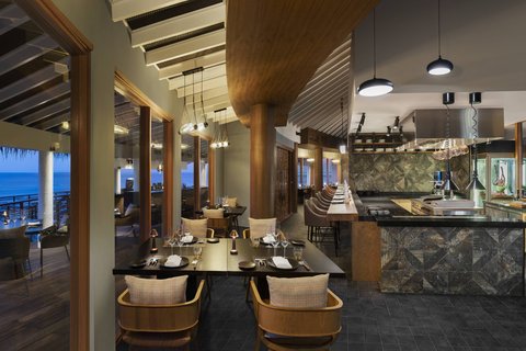 JW MARRIOTT MALDIVES RESORT - Photo 49