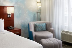  - Courtyard by Marriott Hotel Ottawa