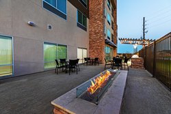  - Holiday Inn Express & Suites Rosenberg
