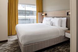  - SpringHill Suites by Marriott Downtown Seattle - I-5, Exit 166