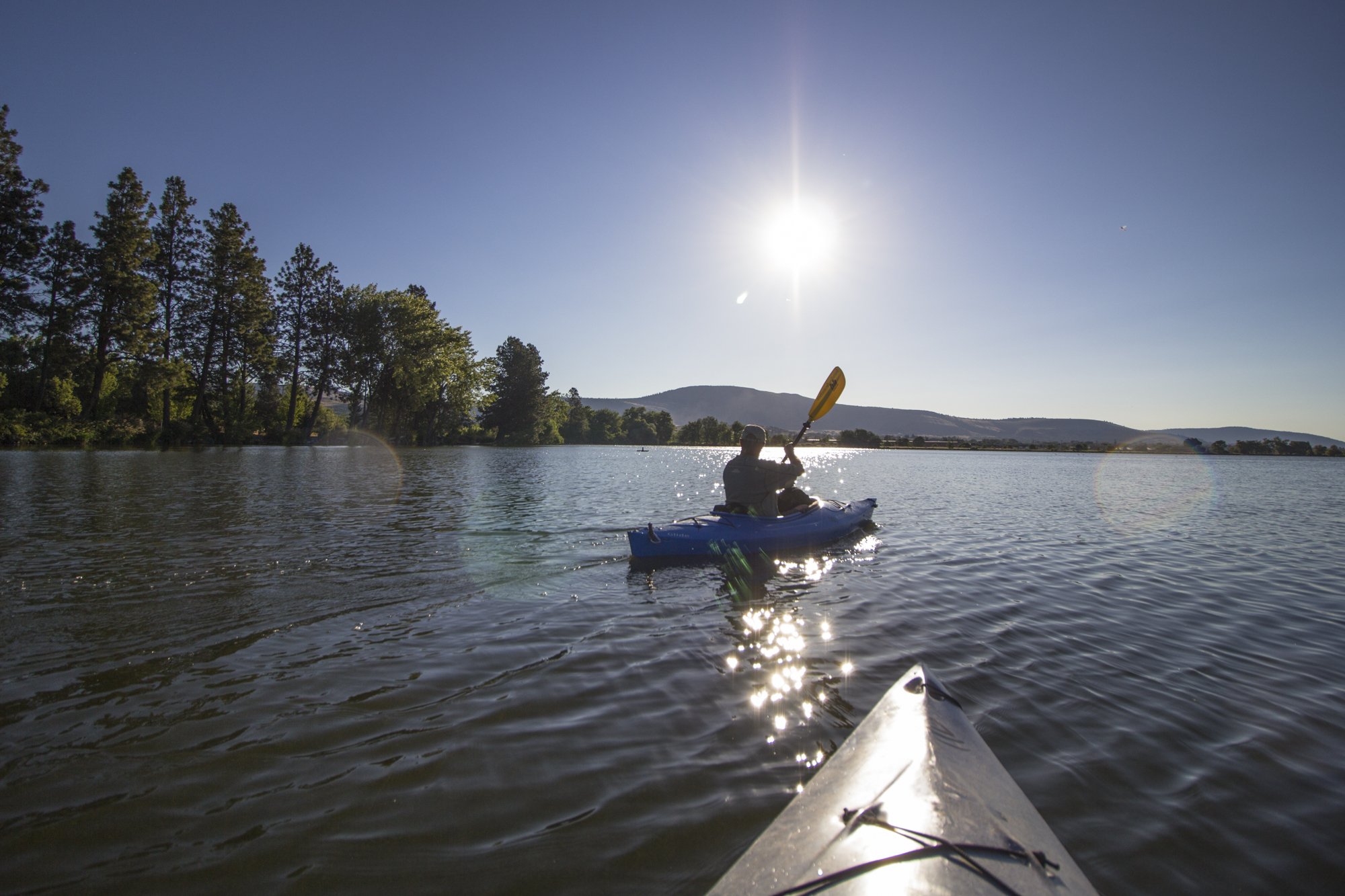 Resort Lakeside Kayaking