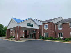  - HomeTowne Studios Okemos - I-96, Exit 110