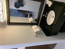  - HomeTowne Studios Okemos - I-96, Exit 110