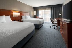  - Courtyard by Marriott Hotel Bakersfield