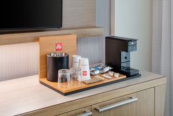  - Courtyard by Marriott Hotel Avalon Area Alpharetta