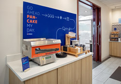  - Holiday Inn Express & Suites North El Paso