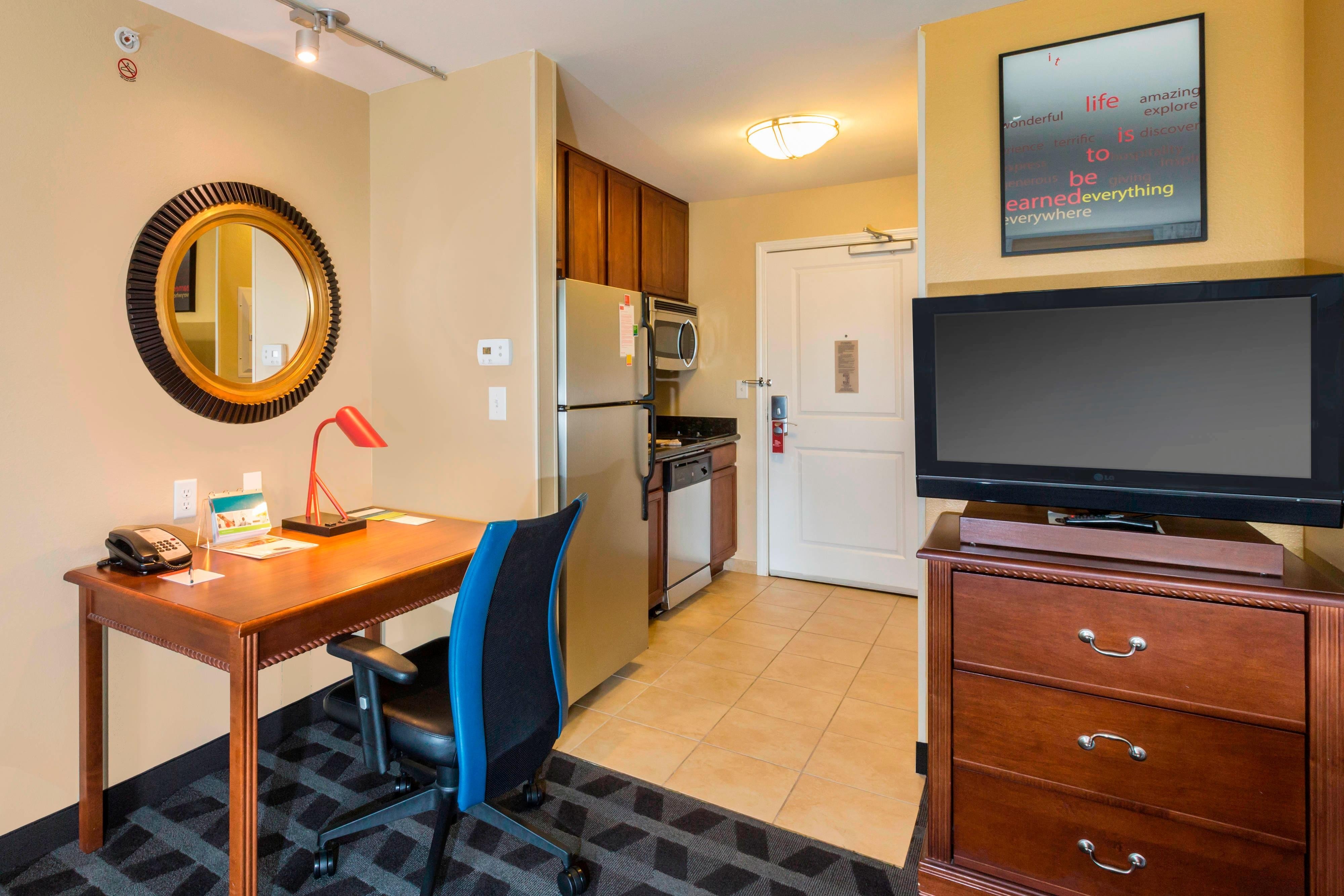 TownePlace Suites by Marriott Houston North-Shenandoah-guestroom-Queen/Queen Suite.jpg