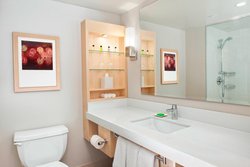  - Delta Hotel by Marriott Victoria Ocean Pointe Resort