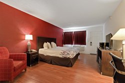  - Red Roof Inn Needles - I-40, Exit 141