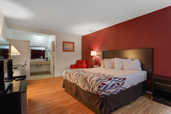  - Red Roof Inn Needles - I-40, Exit 141