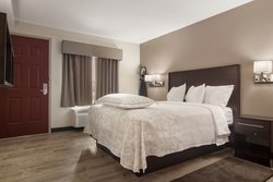  - Red Roof Plus+ Inn Erie